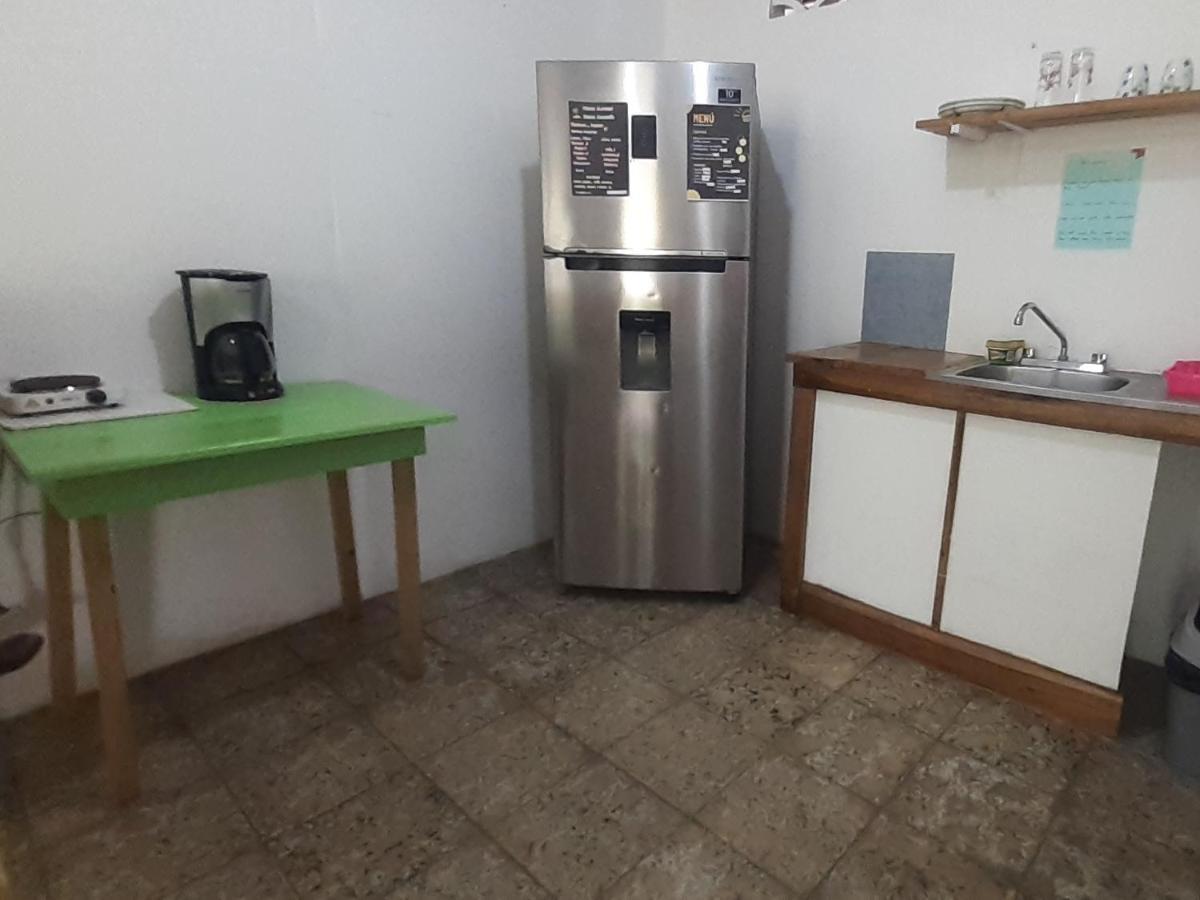 קאוויטה Rooms Palmeras מראה חיצוני תמונה