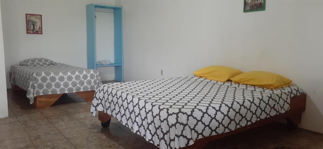 קאוויטה Rooms Palmeras מראה חיצוני תמונה