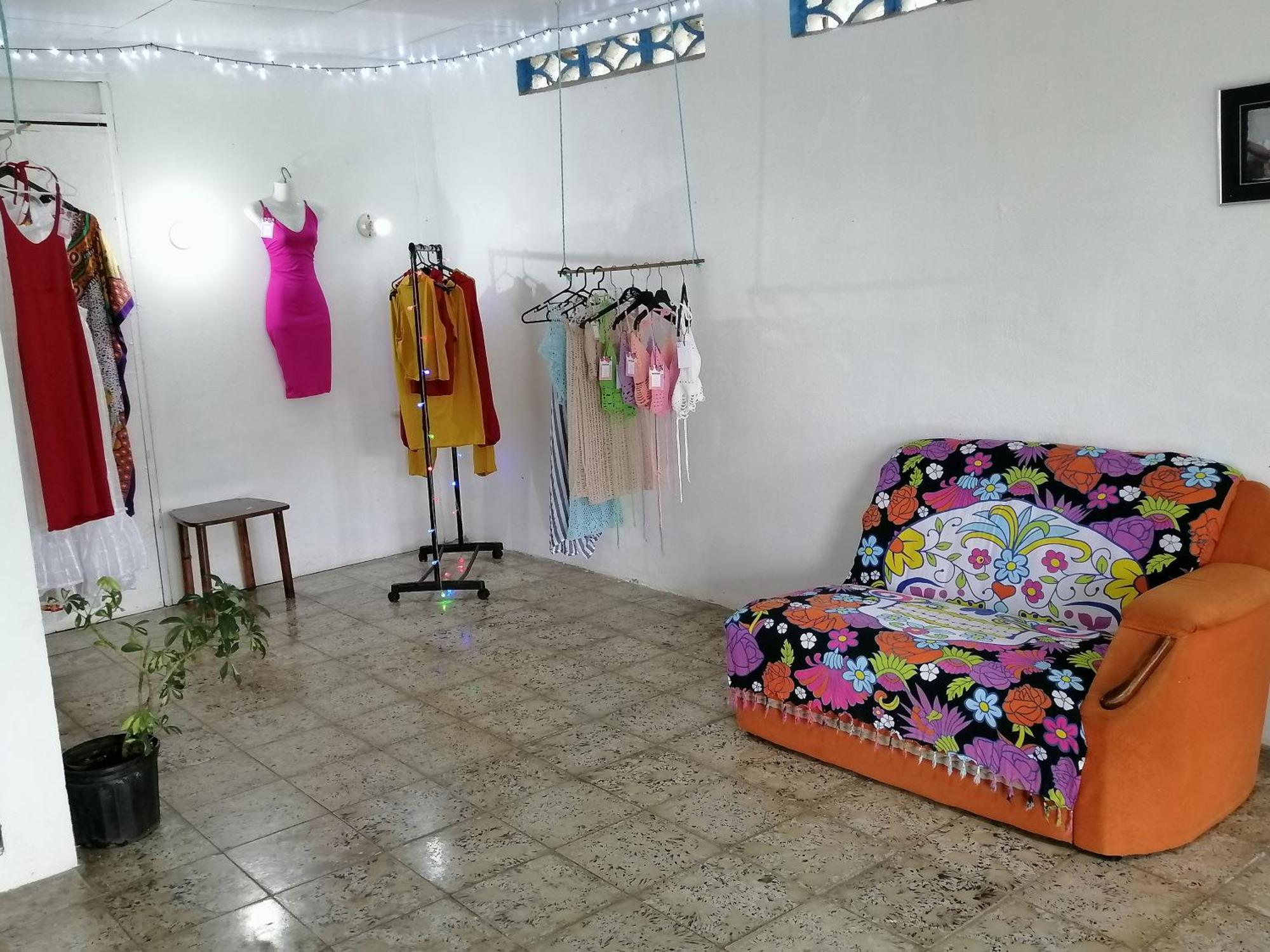 קאוויטה Rooms Palmeras מראה חיצוני תמונה