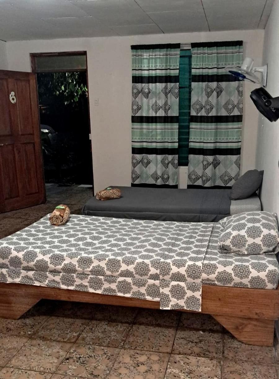 קאוויטה Rooms Palmeras מראה חיצוני תמונה